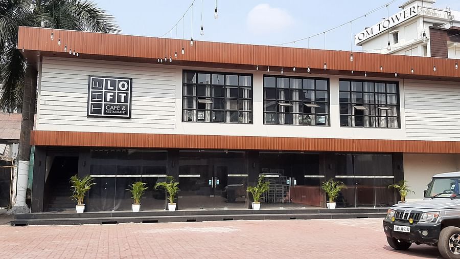 Front view of Mittal Garden, our budget hotel in Siliguri