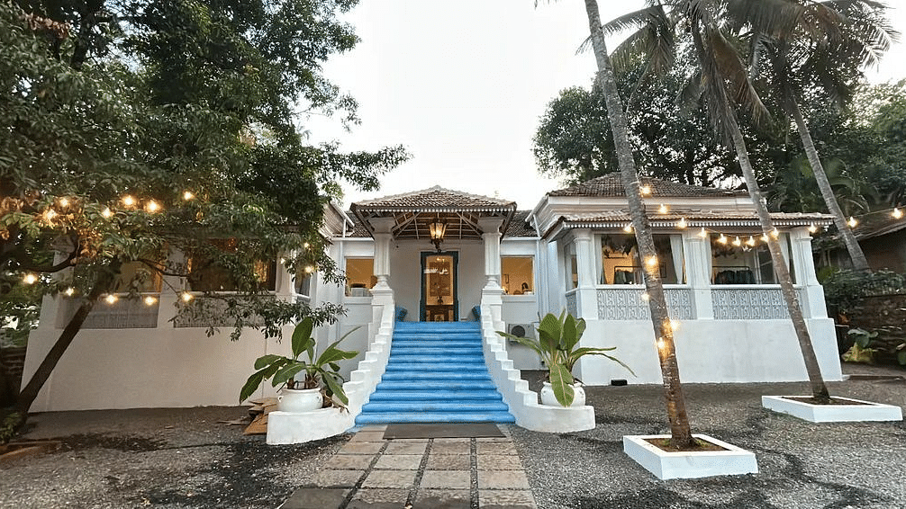 Our store is a curated haven where fashion, home decor, and exquisite jewellery come together, offering a symphony of elegance from an array of beloved brands. Discover the perfect ensemble to elevat