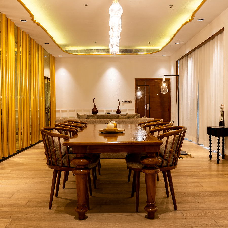 alt-text Azaya Suite Dining area