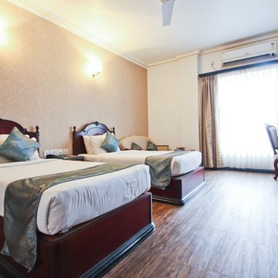 alt-text junior suite2