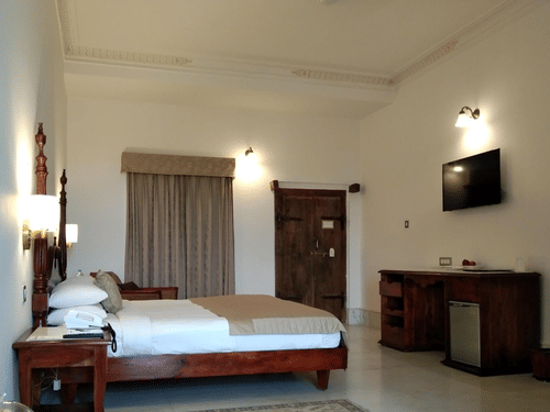 Heritage Chamber rooms 6