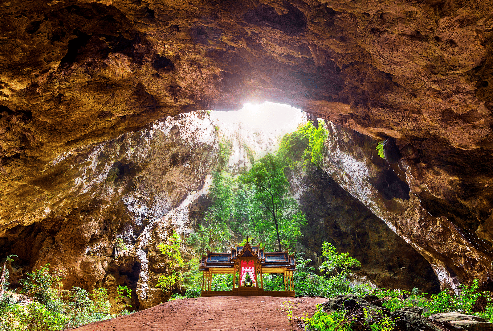 phrayanakorn-cave-prachuap-khiri-khan-province-thailand