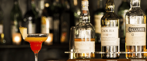 Geoffrey s Pub at Hotel Park Plaza, Faridabad - A Carlson Brand Managed by Sarovar Hotels Best restaurant in Faridabad