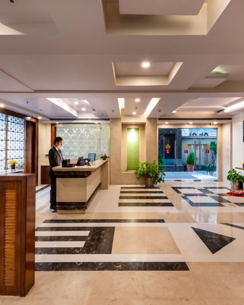 Lobby (7)