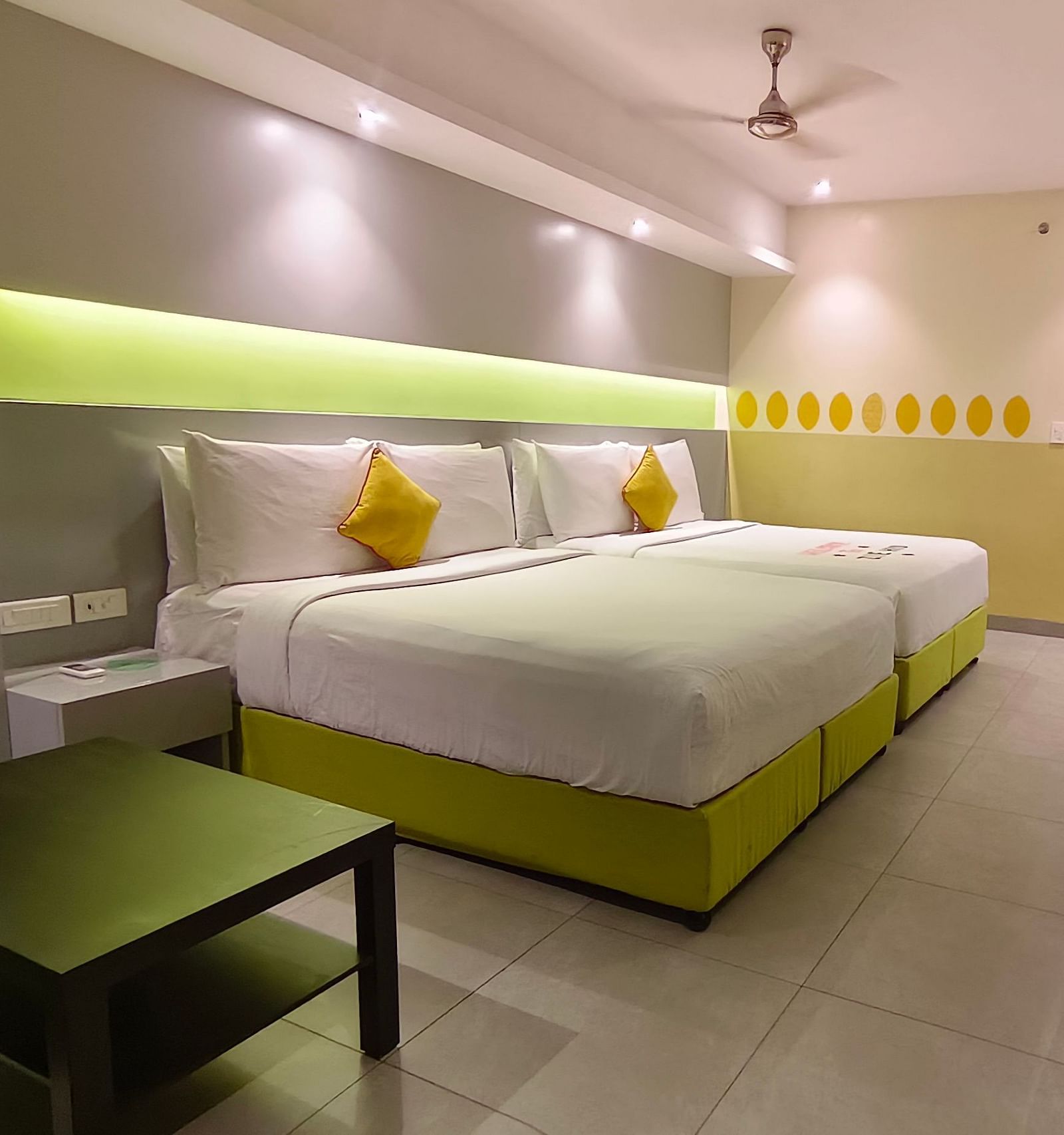 deluxe room 2