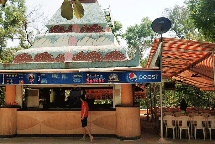 Water Kingdom - SlideNsnacks counter at our water park