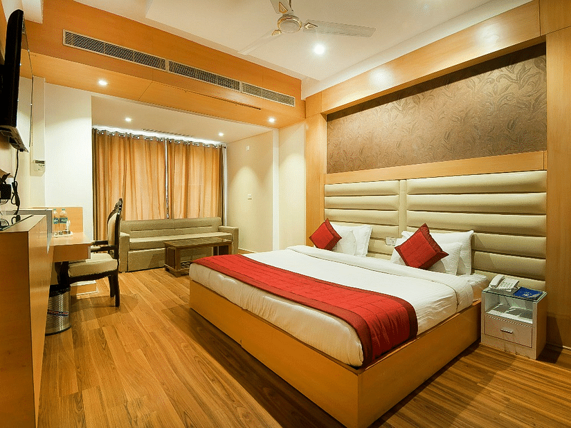 Rooms at Asian Suites 4