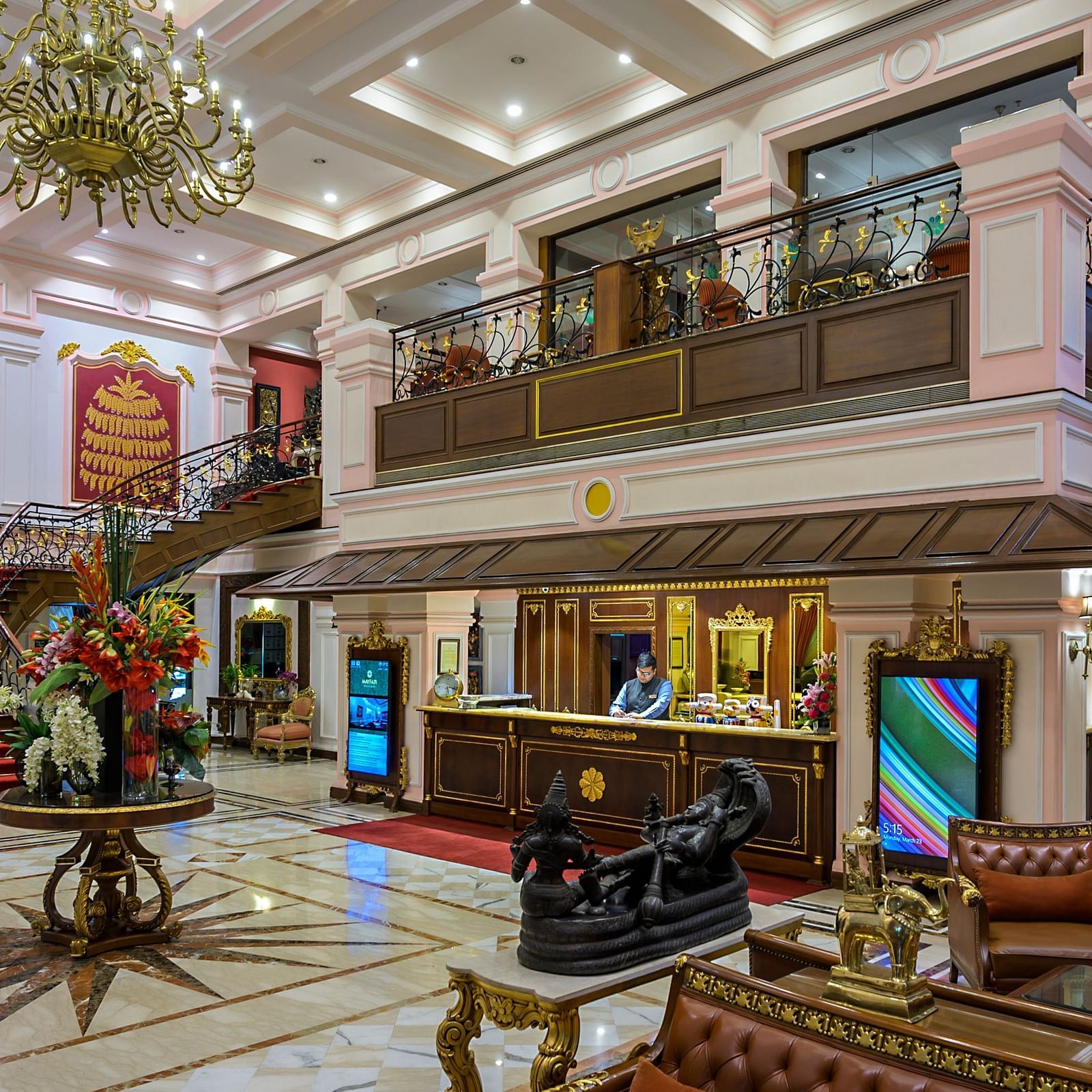 the reception area - Mayfair Lagoon, Bhubaneswar