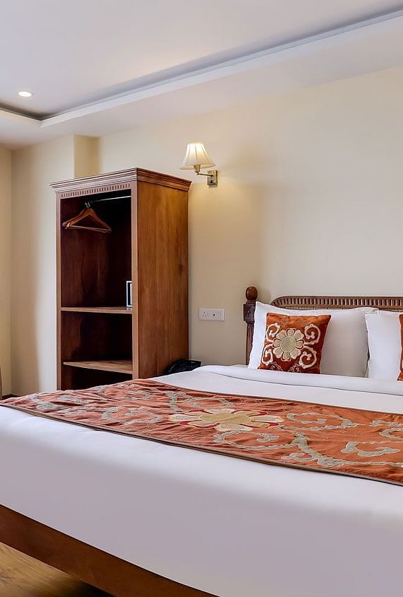 Deluxe-Room at Summit Hermon Hotel & Spa