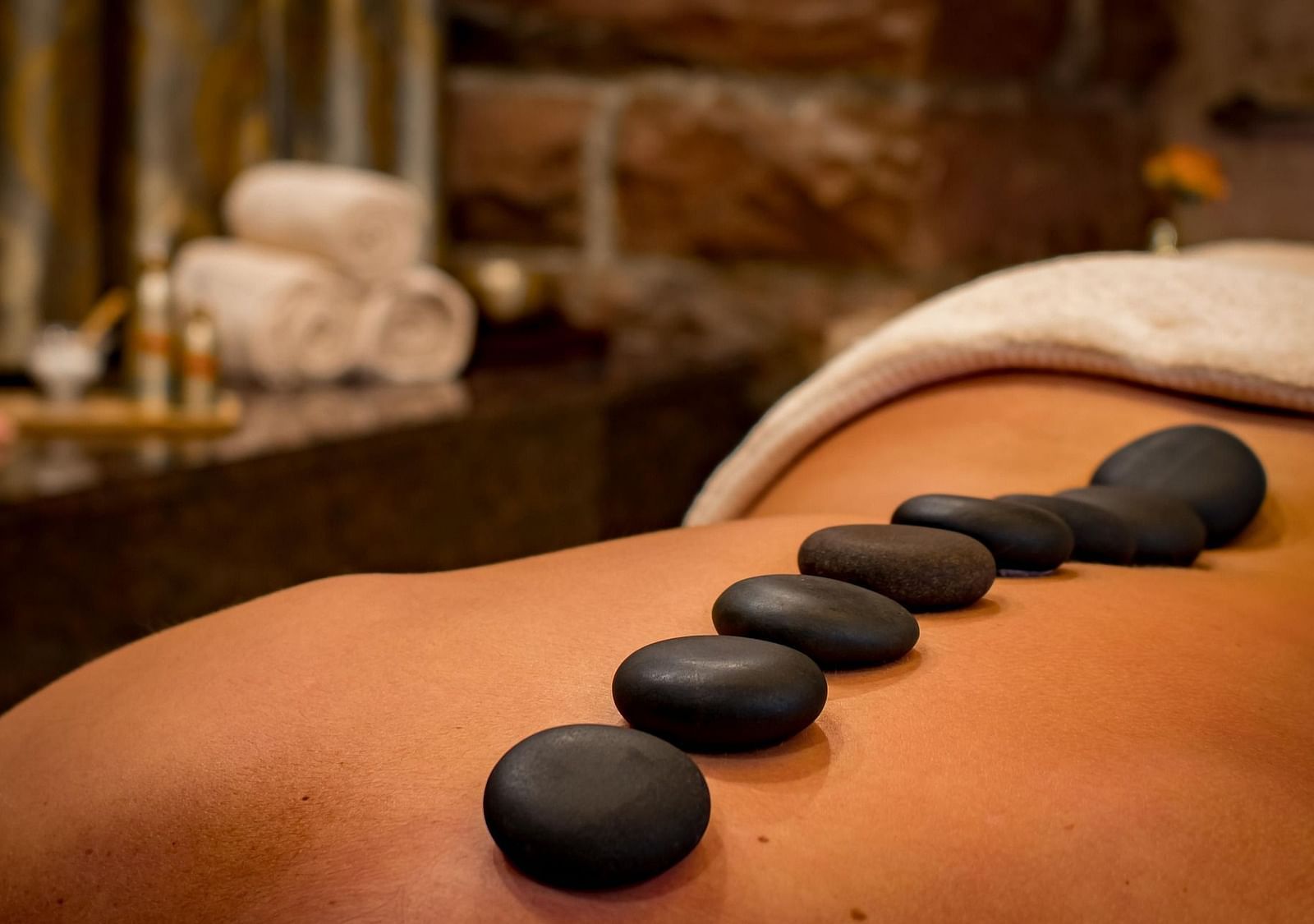 stones-3184610 1920