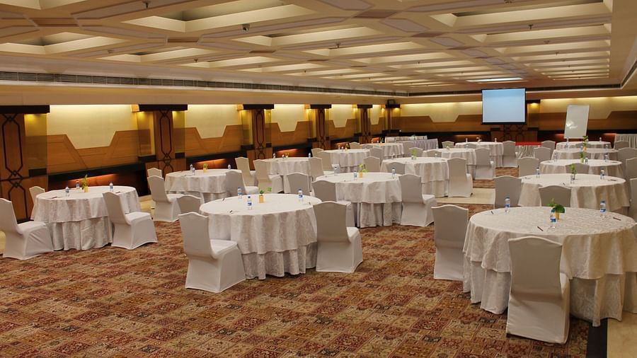 Dawn Hall 2 The Piccadily Lucknow
