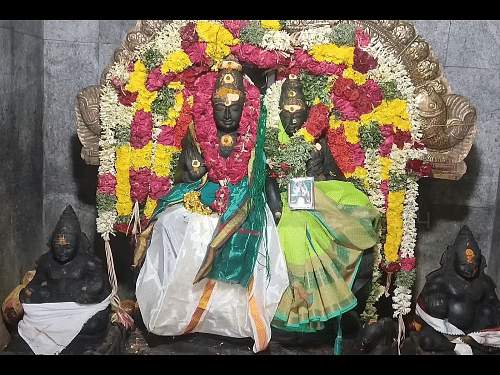 Idols kept inside the kubarer temple