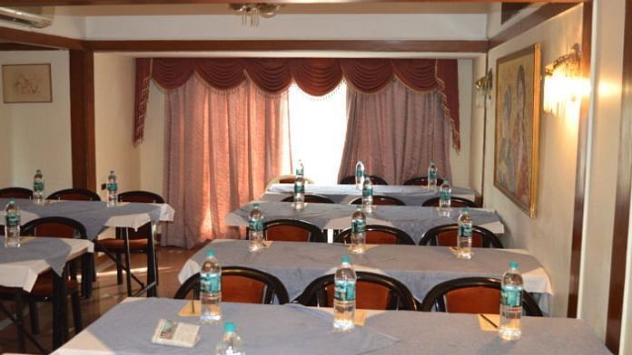 Area 506 Hotel Kohinoor Executive Deccan Gymkhana Pune 2
