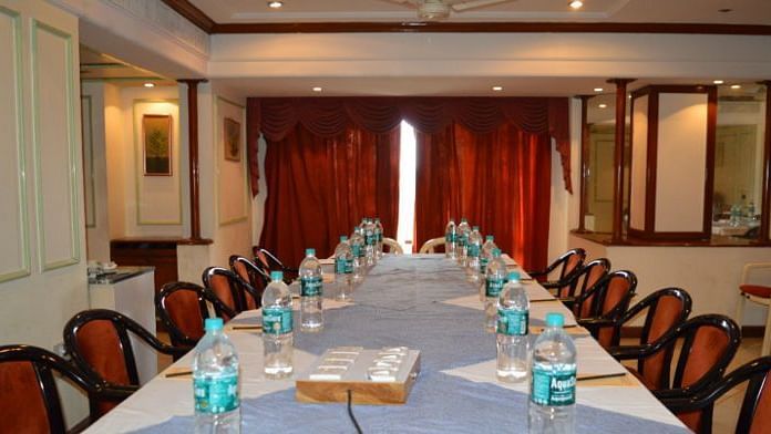 Area 514 Hotel Kohinoor Executive Deccan Gymkhana Pune 1