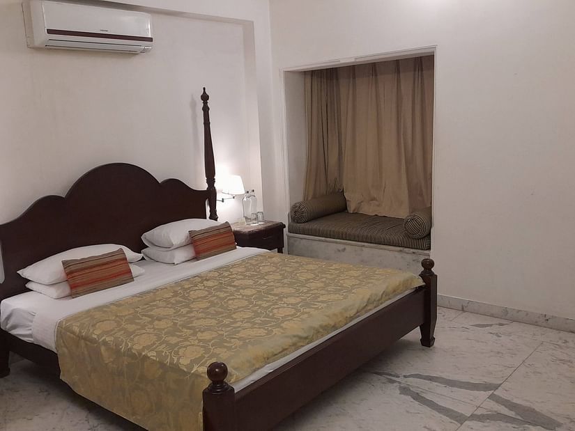 Deluxe Rooms in Udaipur 6