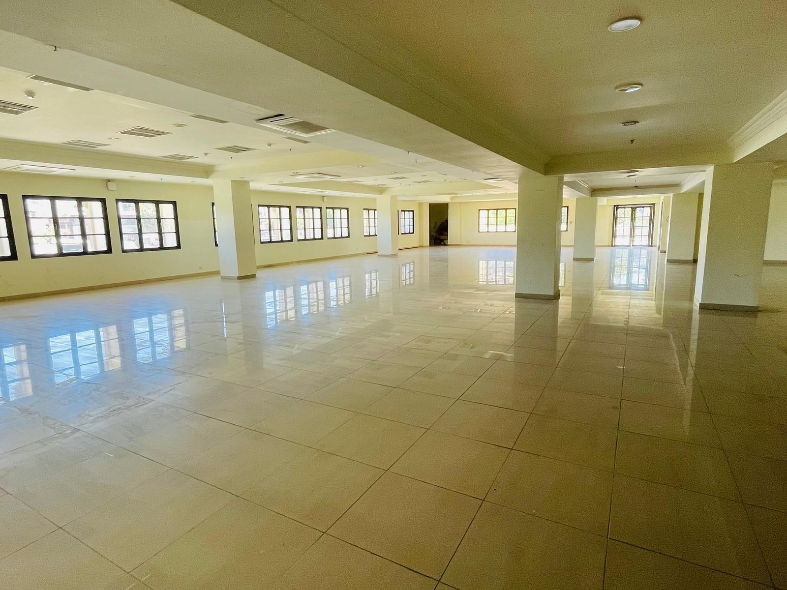 Raj Darbar Hall (1)