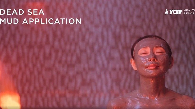 DEAD-SEA-MUD-APPLICATION bxdjj9