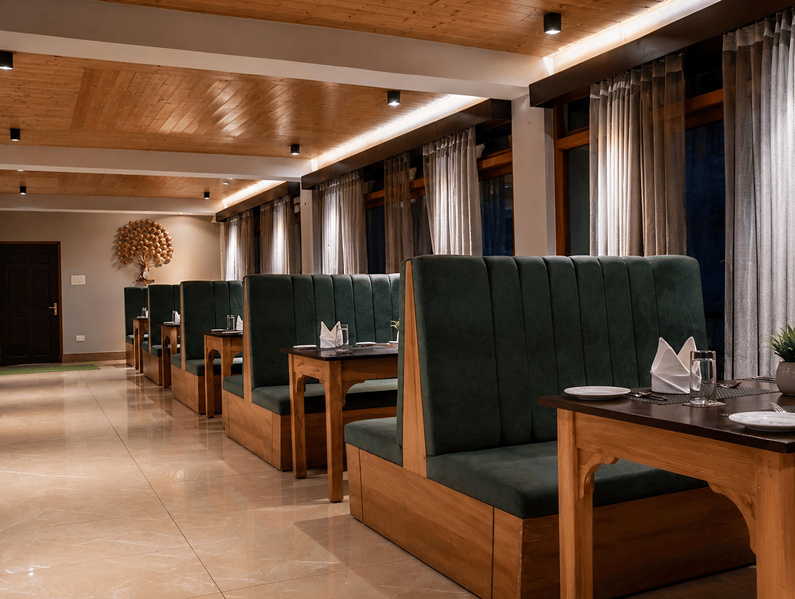 Valmere Bayul Restaurant 1