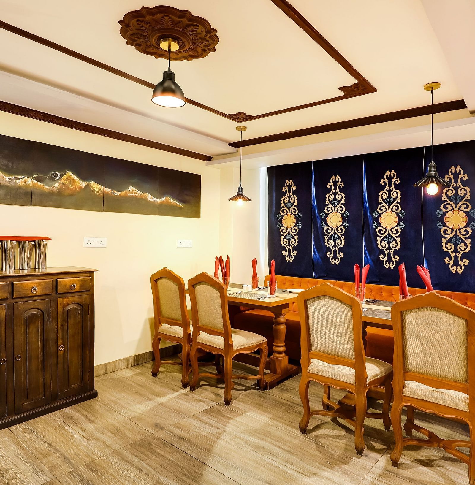 restaurant at Summit Hermon Hotel & Spa2