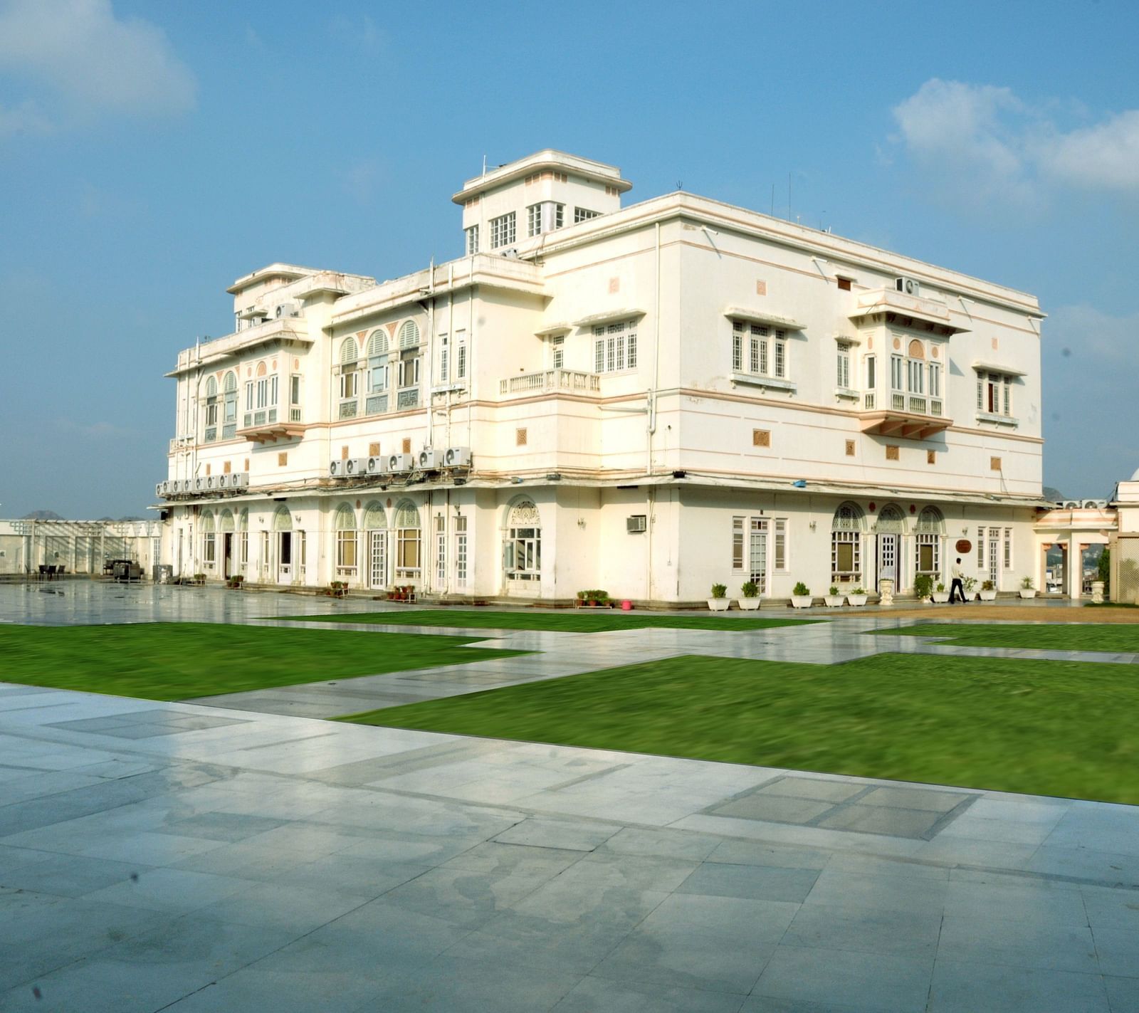 A facade image of The Merwara Palace