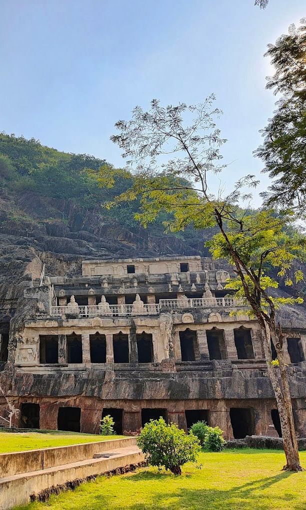 Undavalli cave temple