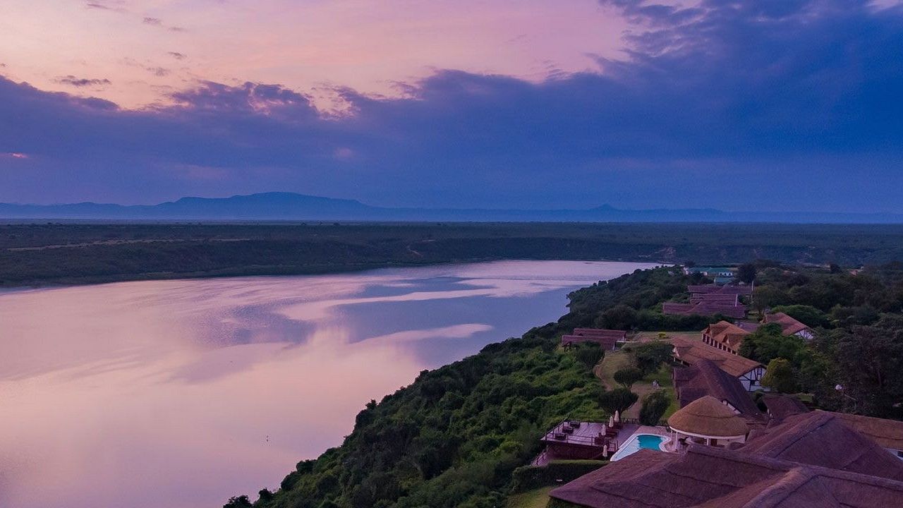 uganda-luxury-safari-lodge 01
