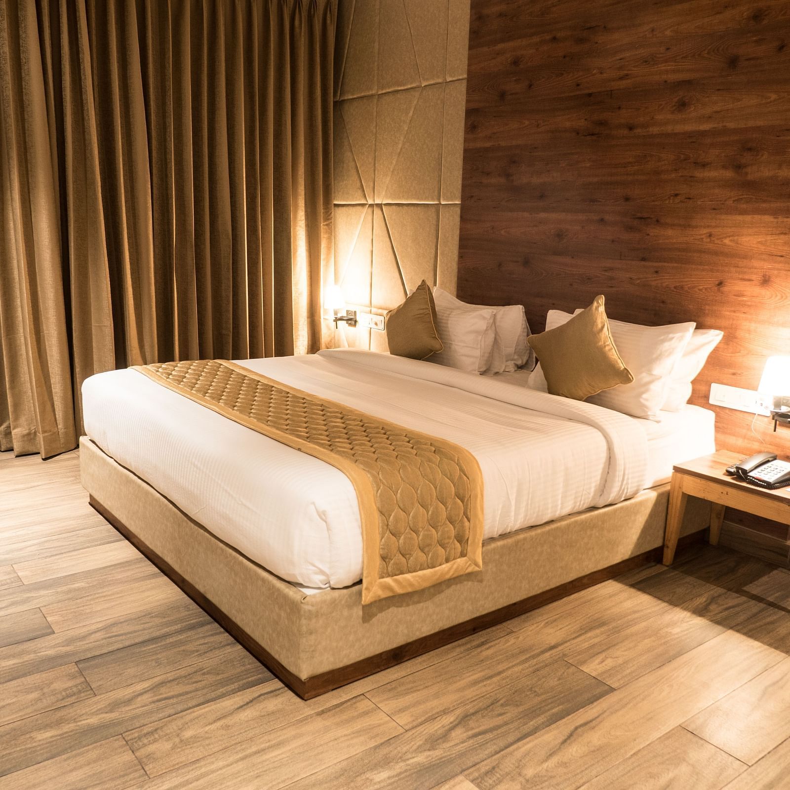 view of the king size room of King Suite Room at Cholaa Dynasty, Kumbakonam