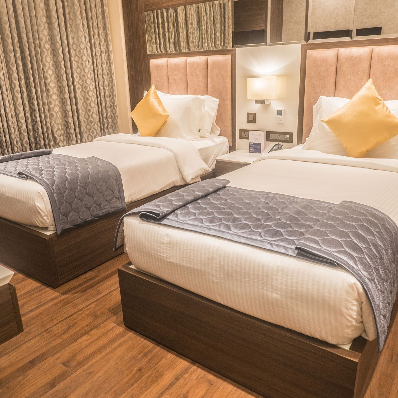 view of twin beds of a Premium Room 