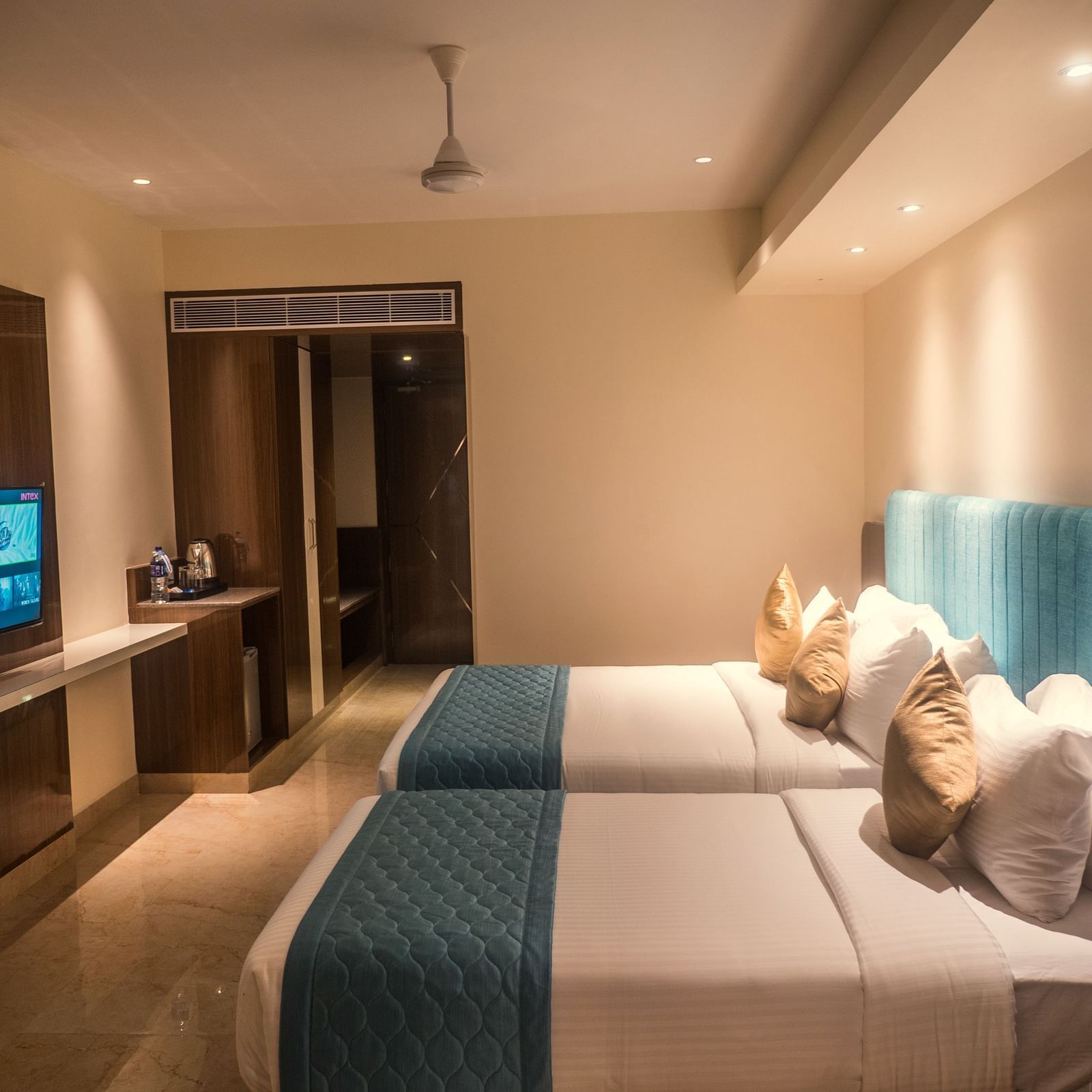 view of two king size beds of Suite 