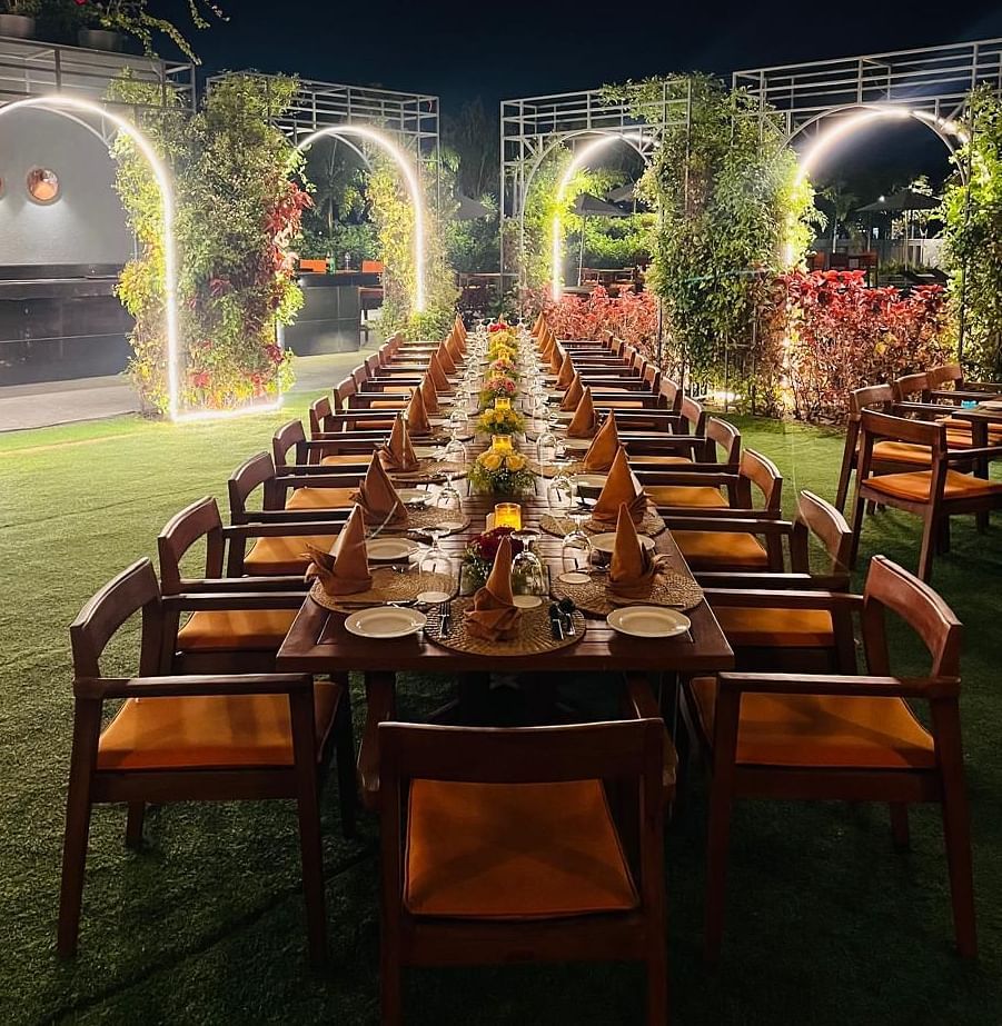 dinner et together at singalila
