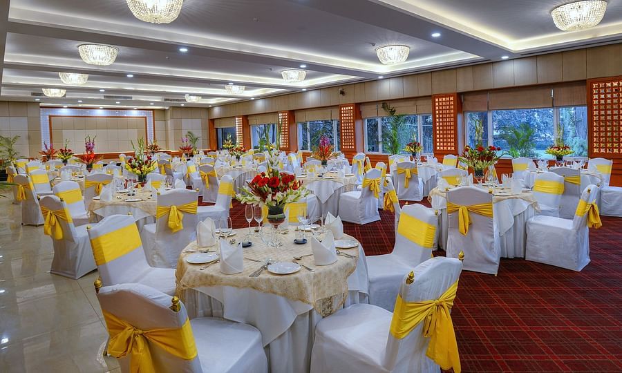 Clarks Varanasi - the sitting area of the conference hall in Varanasi 1