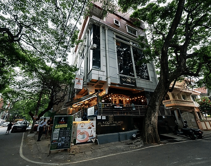 SES-Elegance-exterior-3