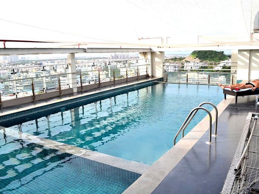 Swimming pool at Daspalla Hotel Hyderabad 1