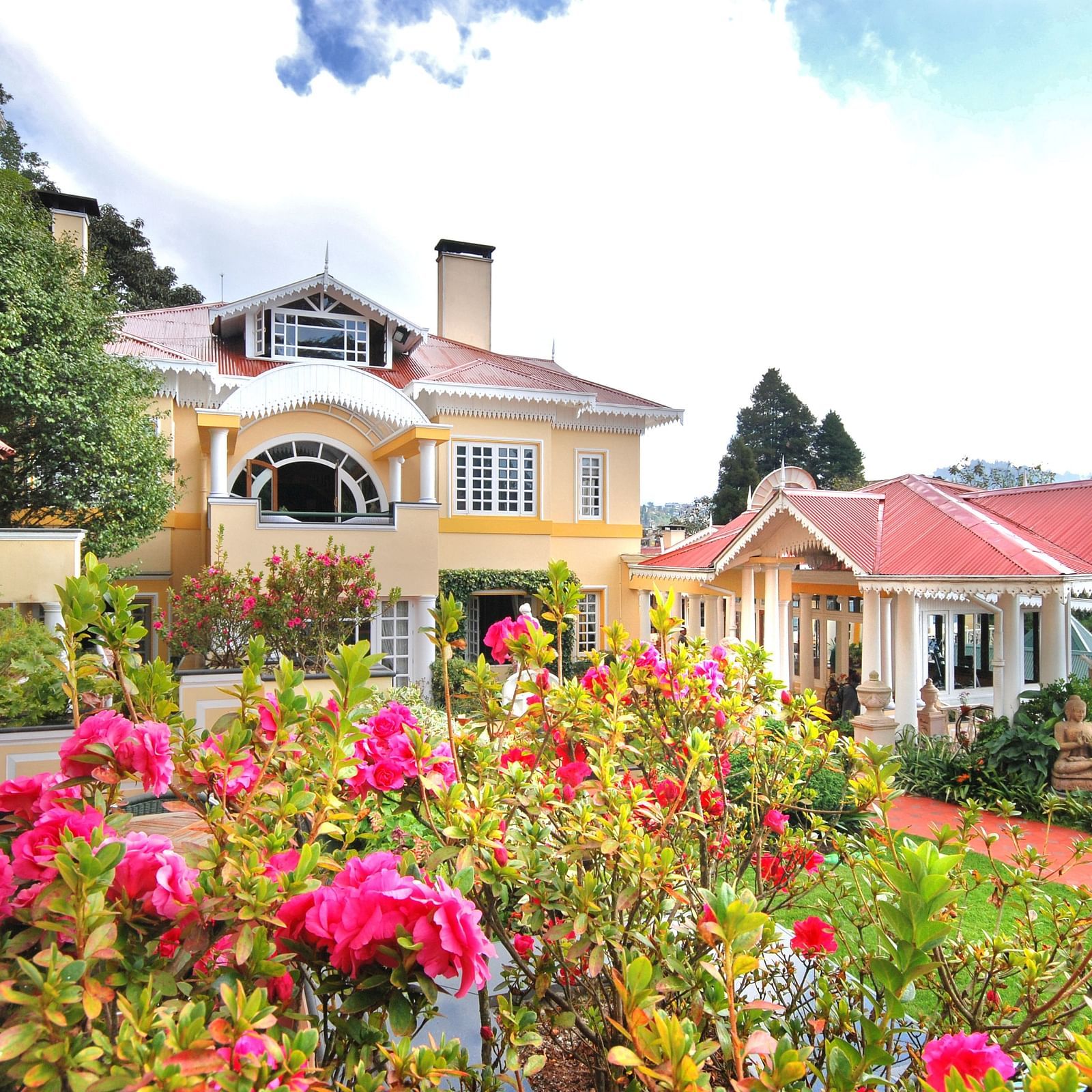 exterior facade of the resort - Mayfair Hill Resort, Darjeeling