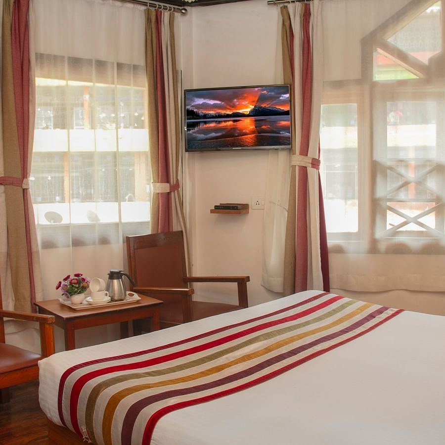Hill Premium Room with Balcony 1 Cover Photo