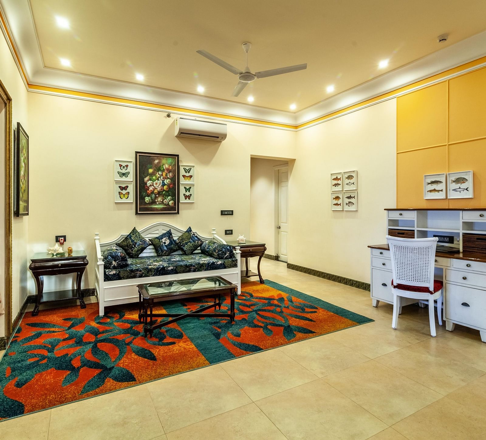 the sofa set offered at the living room - Mayfair Palm Beach Resort, Gopalpur-on-Sea 1