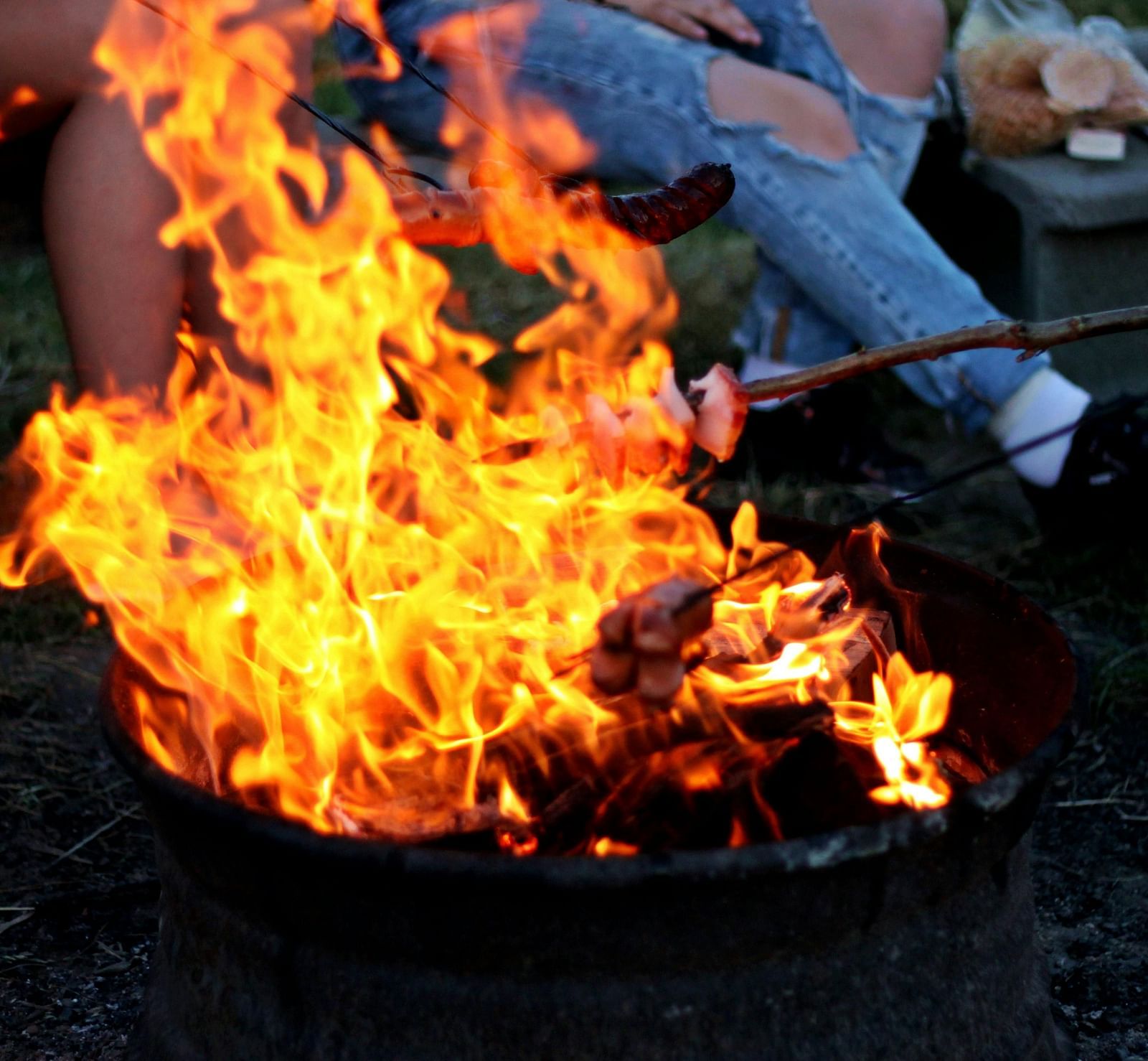 bonfire and bbq