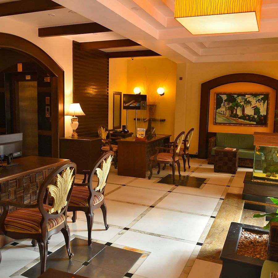 LOBBY NEW PHOTO 2