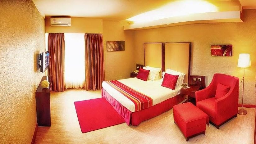 Suite Bedroom