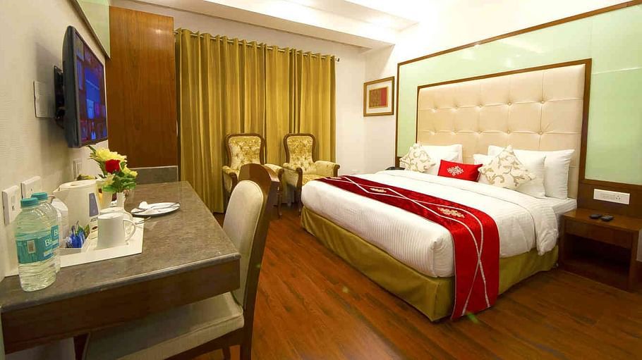 Hotel Swaran Palace, Karol Bagh, New Delhi New Delhi Executive Club Room Hotel Swaran Palace Karol Bagh New Delhi 3