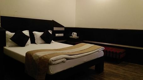 Hotel Aadhar, Gurgaon Gurgaon Suite Bedroom Hotel Aadhar Gurgaon