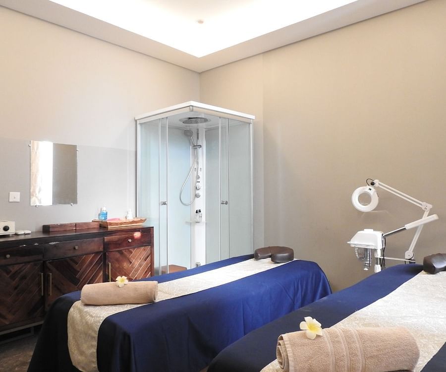 interior of one the rooms - Hotel Polo Towers, Agartala