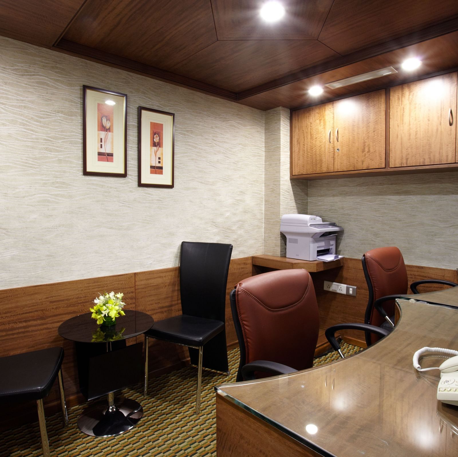 An image of a Business Centre at The President Hotel