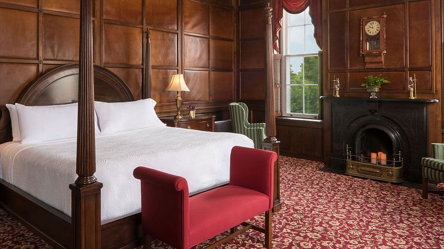 1600x813-Image-of-Room-210-The-Boardroom-St.-James-Hotel-Red-Wing-Minnesota
