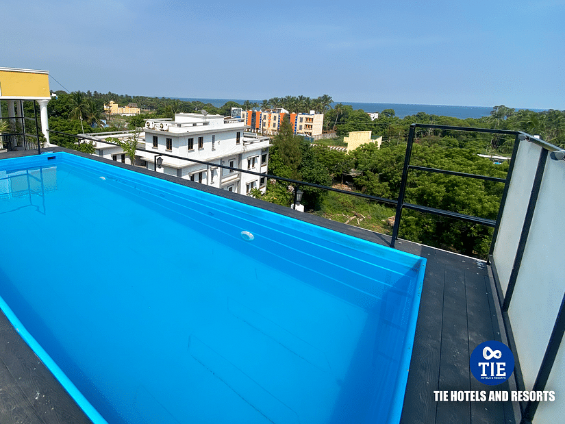 Pool (3)