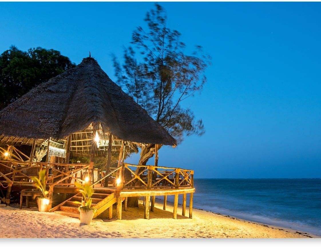 Beach-Bar-Picture