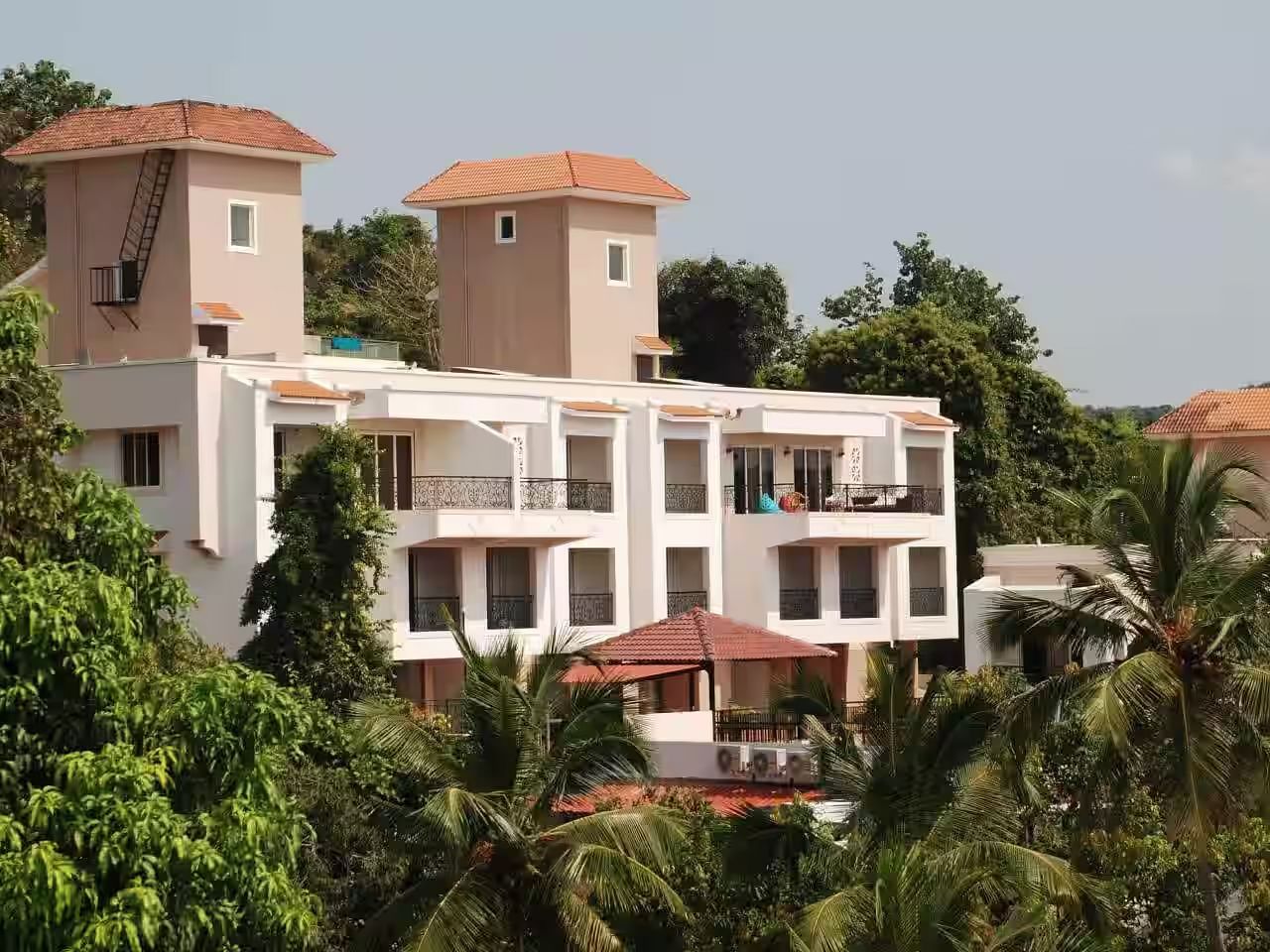 la-vida-residency-suites-baga-goa-hotels-4gnk144