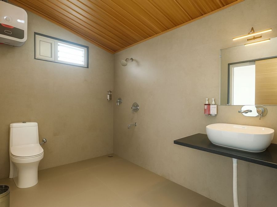 15 Super Premium Room's bathroom Heritage