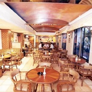 bar