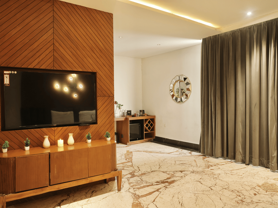 Skyline by Miraya, Venus Family Room, Television wall above the console